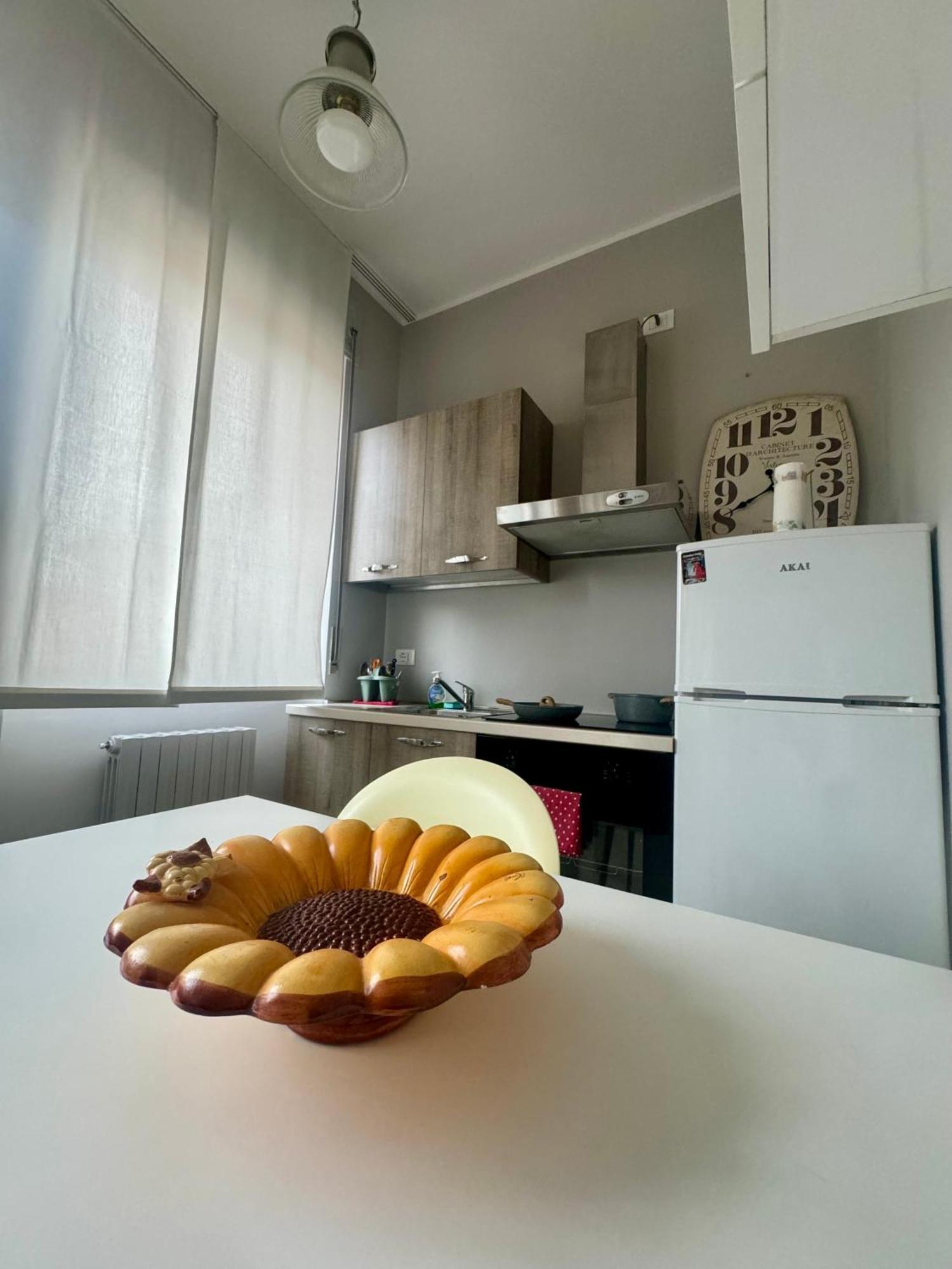 Casa Tito - Accogliente Monolocale A Due Passi Dalla Stazione Чезано-Мадерно Екстер'єр фото